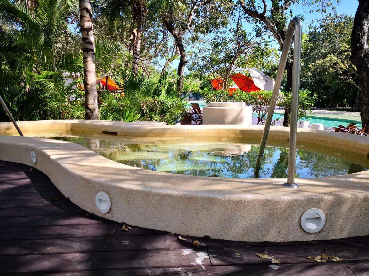 Beachside Corasol El Amanecer De Frida Para 2 Personas Playa del Carmen Eksteriør bilde