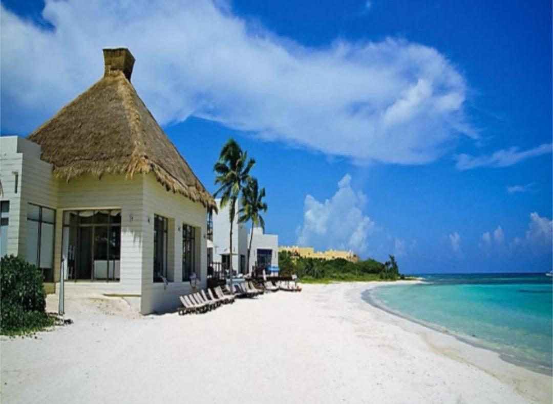 Beachside Corasol El Amanecer De Frida Para 2 Personas Playa del Carmen Eksteriør bilde